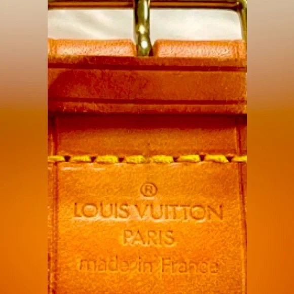 🌸Louis Vuitton🌸Strap / Cuff Holder🌸Measurements in Description🌸 - Picture 7 of 11